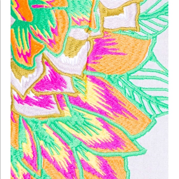 ✨HOST PICK ✨MARA HOFFMAN SWIM EMBROIDERED HIGH RISE SHORTS - Picture 5 of 10